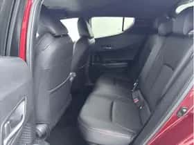 Toyota C-HR (2019) thumbnail 23