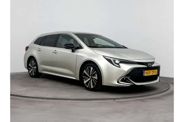 Toyota Corolla (2025) thumbnail 1