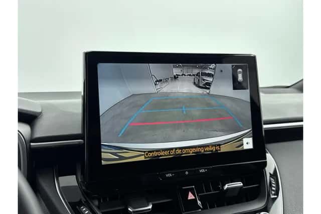 Toyota Corolla (2025) thumbnail 6