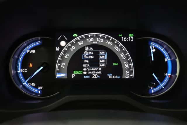 Toyota RAV4 (2021) thumbnail 3