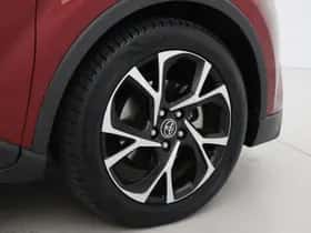 Toyota C-HR (2019) thumbnail 18