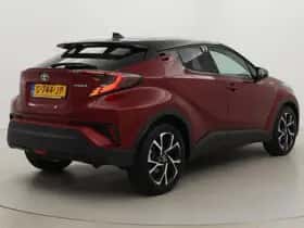 Toyota C-HR (2019) thumbnail 38