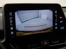 Toyota C-HR (2019) thumbnail 10