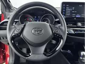Toyota C-HR (2020) thumbnail 18