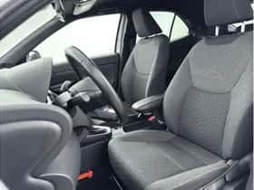 Toyota Yaris Cross (2022) thumbnail 11