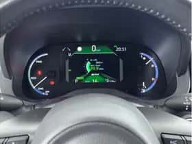 Toyota Yaris Cross (2022) thumbnail 3