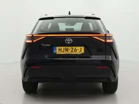 Toyota bZ4X (2025) thumbnail 15
