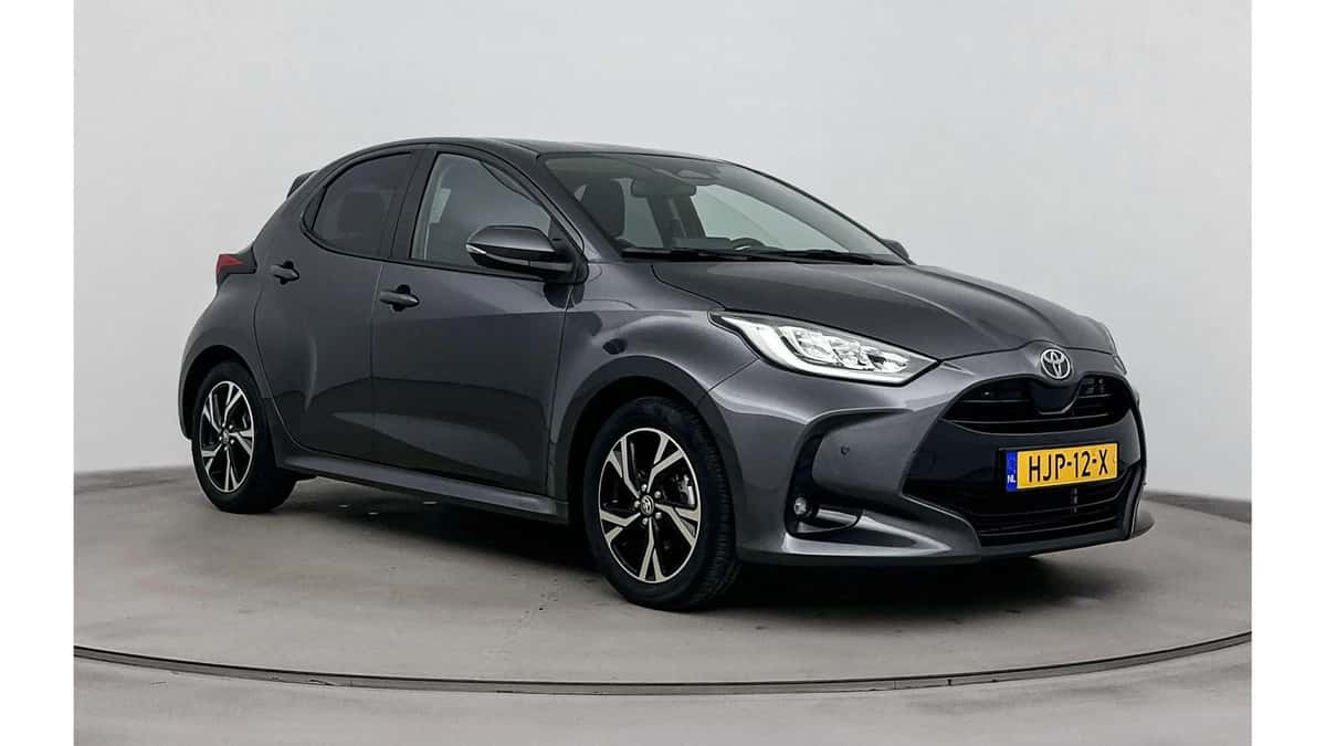 Toyota Yaris (2025) — foto 1
