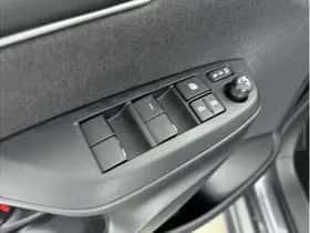 Toyota Yaris (2025) thumbnail 15