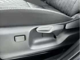 Toyota Yaris (2025) thumbnail 16