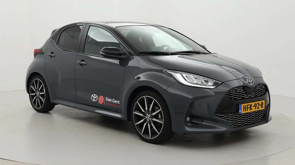 Toyota Yaris (2025) — foto 1