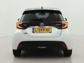 Toyota Yaris (2021) thumbnail 23