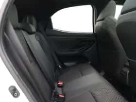 Toyota Yaris (2021) thumbnail 42