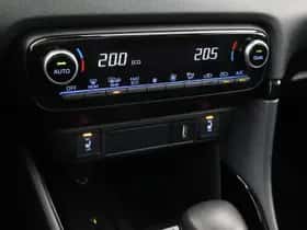 Toyota Yaris (2021) thumbnail 9