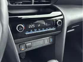 Toyota Yaris Cross (2023) thumbnail 22