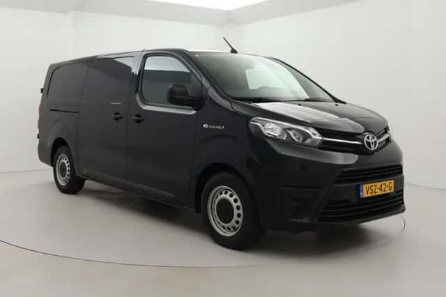 Toyota Proace (2023) thumbnail 1