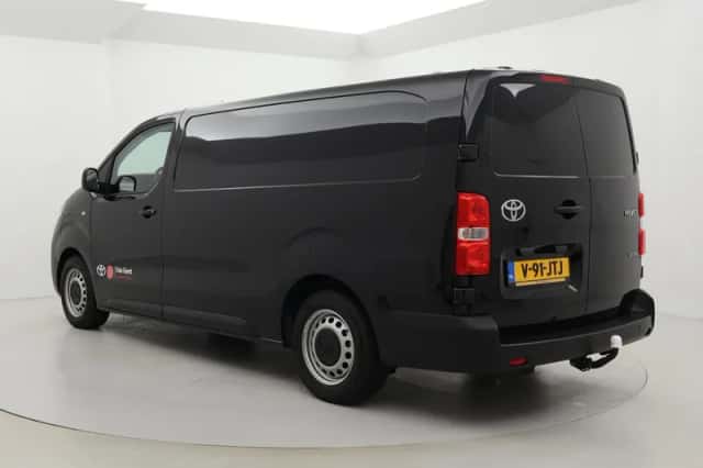 Toyota Proace (2025) thumbnail 4