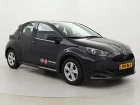 Toyota Yaris (2025) thumbnail 1