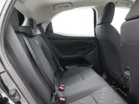 Toyota Yaris (2025) thumbnail 31