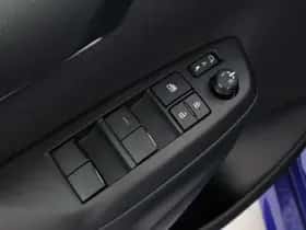Toyota Yaris (2025) thumbnail 21