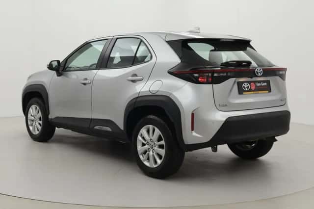 Toyota Yaris Cross (2023) thumbnail 4