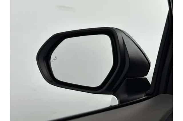 Toyota Yaris Cross (2025) thumbnail 6