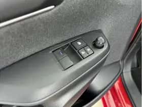 Toyota Yaris (2022) thumbnail 13