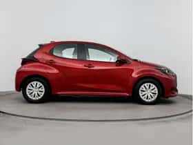 Toyota Yaris (2022) thumbnail 9
