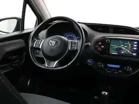 Toyota Yaris (2017) thumbnail 24