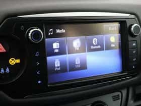 Toyota Yaris (2017) thumbnail 29