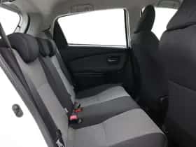 Toyota Yaris (2017) thumbnail 34