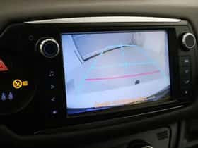 Toyota Yaris (2017) thumbnail 7
