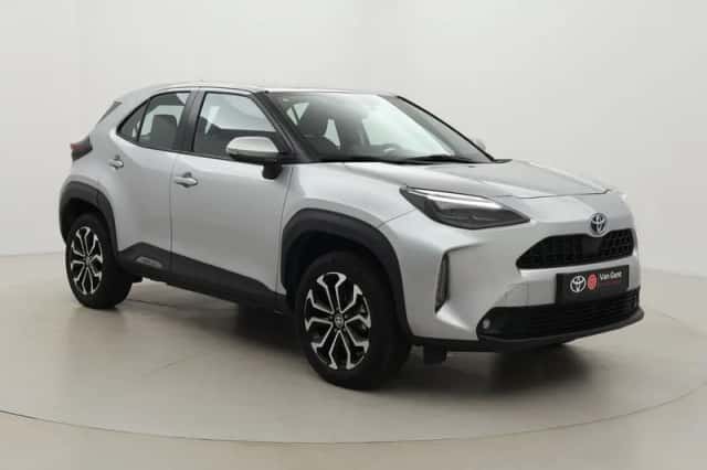 Toyota Yaris Cross (2023) thumbnail 1