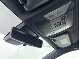 Toyota RAV4 (2022) thumbnail 10