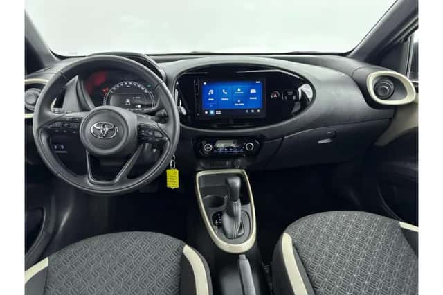 Toyota Aygo X (2024) thumbnail 2
