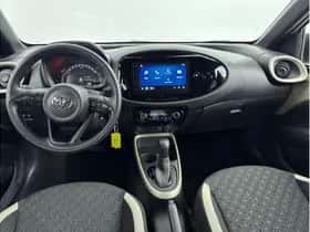 Toyota Aygo X (2024) thumbnail 2
