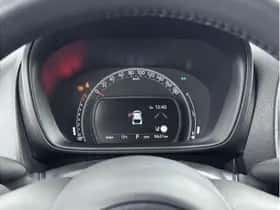 Toyota Aygo X (2024) thumbnail 3