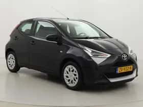 Toyota Aygo (2019) thumbnail 1