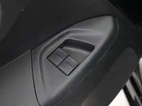 Toyota Aygo (2019) thumbnail 18