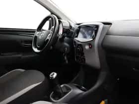 Toyota Aygo (2019) thumbnail 30