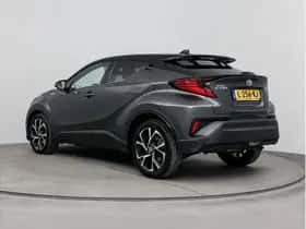 Toyota C-HR (2021) thumbnail 4