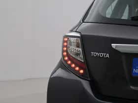 Toyota Yaris (2014) thumbnail 12
