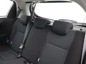 Toyota Yaris (2014) thumbnail 33