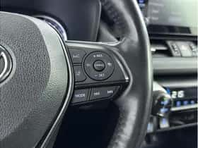 Toyota RAV4 (2022) thumbnail 18