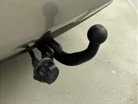 Toyota RAV4 (2022) thumbnail 5