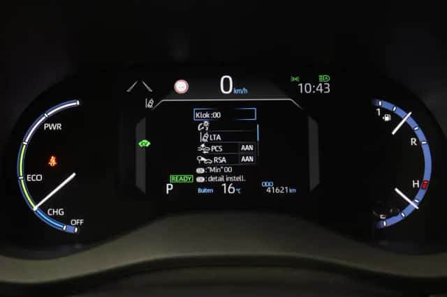Toyota Yaris Cross (2021) thumbnail 3