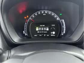 Toyota Aygo X (2024) thumbnail 3