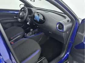 Toyota Aygo X (2024) thumbnail 25