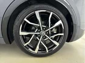 Toyota Prius (2023) thumbnail 13
