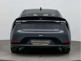 Toyota Prius (2023) thumbnail 15